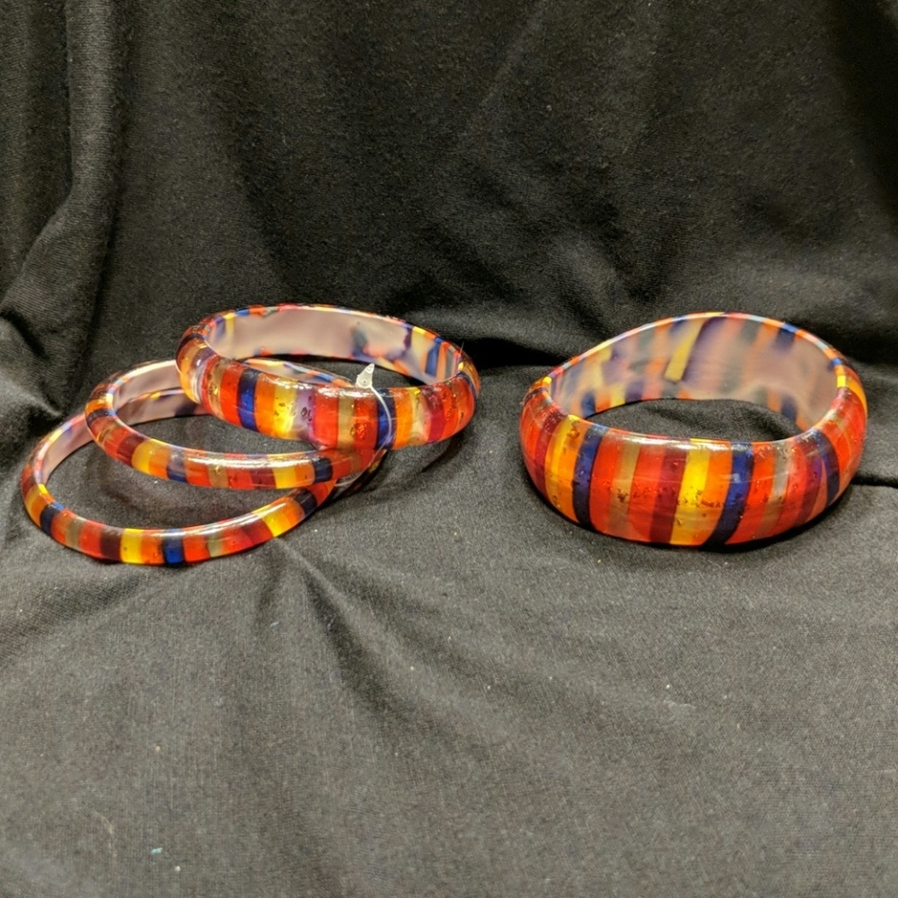 Bracelets - Costume Jewelry
